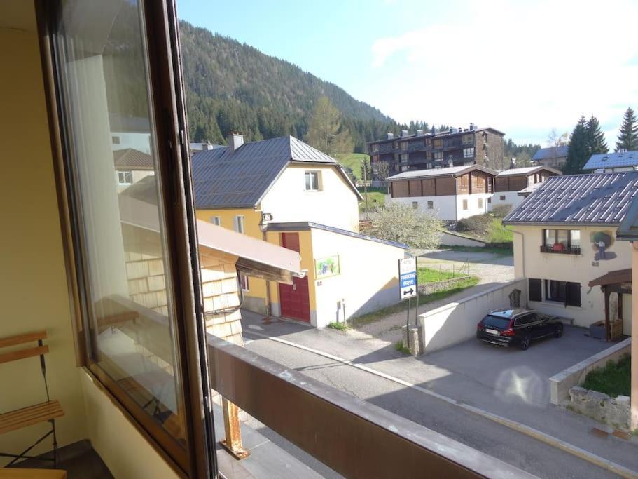 Appartement Au Coeur Du Village Avec Parking Prive ミジュー エクステリア 写真