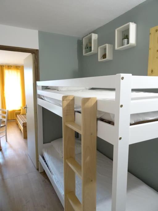 Appartement Au Coeur Du Village Avec Parking Prive ミジュー エクステリア 写真